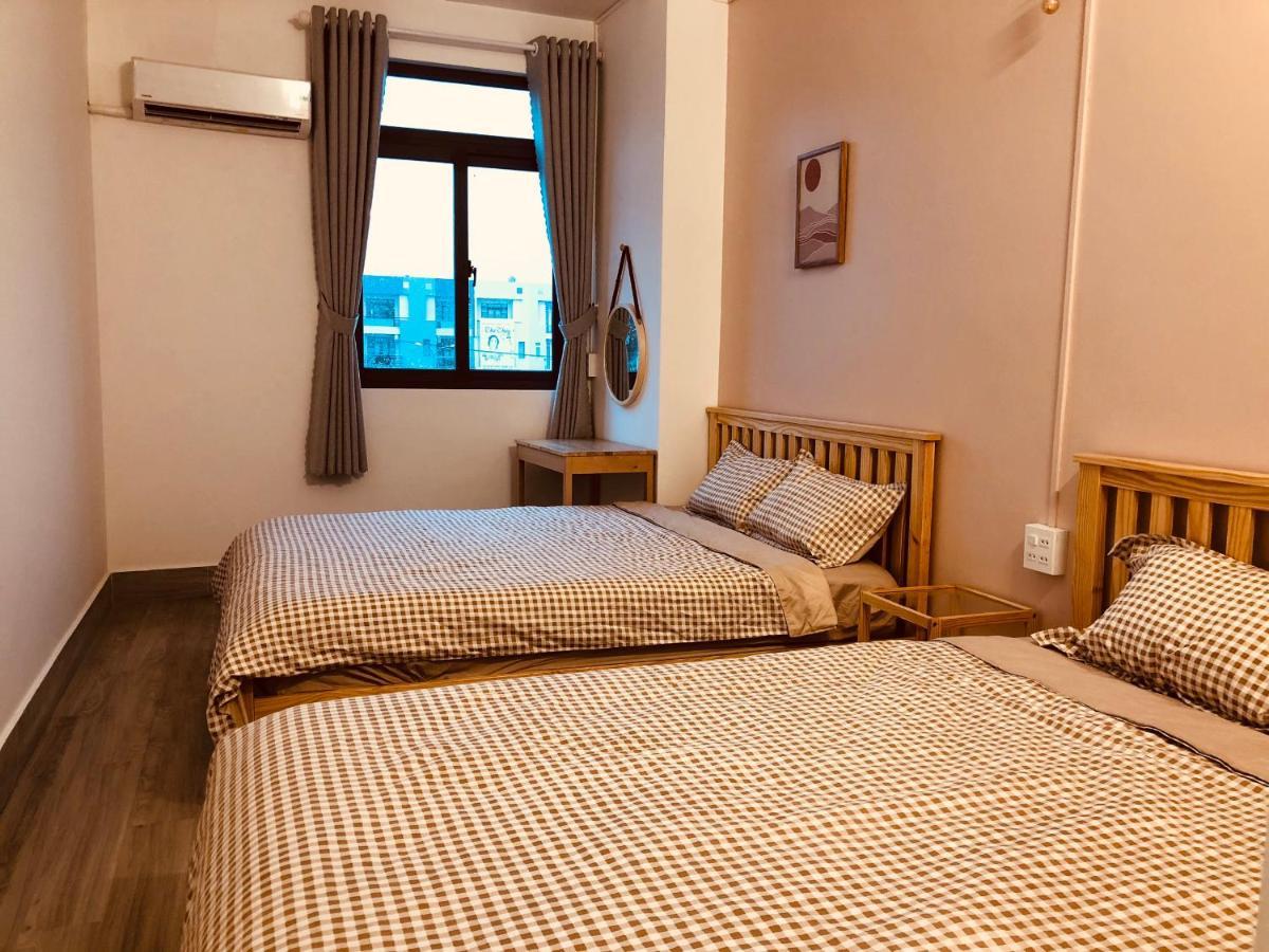 Stay Hostel 2 - 350M From The Ferry Ратьзя Екстер'єр фото